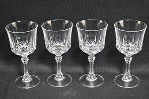 lot 45 image: 4 Cristal DArques Durand Cut Crystal White Wine Glasses