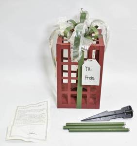 lot 205 image: Valerie Parr Hill Holiday Garden Lantern