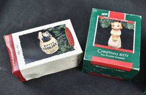 lot 309 image: 11 Hallmark Keepsake Animal Ornaments