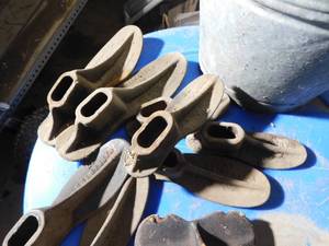 lot 17 image: Antique Shoe Repair Set