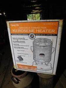 lot 37 image: Dynaglo Kerosine Heater