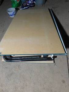 lot 53 image: Table Tennis Table