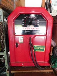 lot 109 image: Lincoln Electric Arc Welder 225125