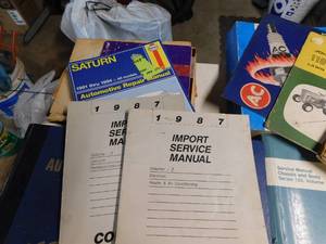 lot 158 image: Old Auto Repair Manuals