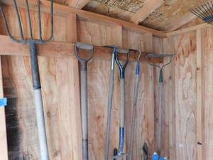 lot 163 image: Wall of Garden Tools