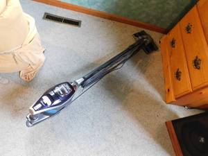 lot 168 image: Shark Vacuum Cleaner