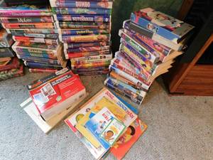 lot 172 image: VHS Movie Lot