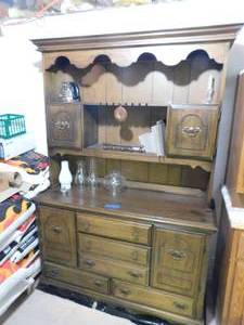 lot 223 image: China Hutch