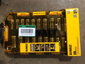 DEWALT 38 in. Drive Deep Combination Socket Set with Case (20-Piece)  Customer Returns See Pictures