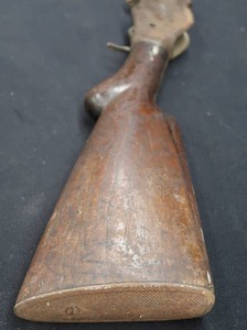 lot 39 image: VINTAGE WOODEN GUN STOCK WITH BARREL