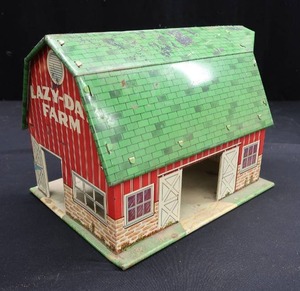 lot 46 image: VINTAGE METAL LAZY DAY FARM