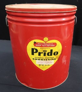 lot 50 image: VINTAGE BEAUTIFUL RED PRIDO CAN