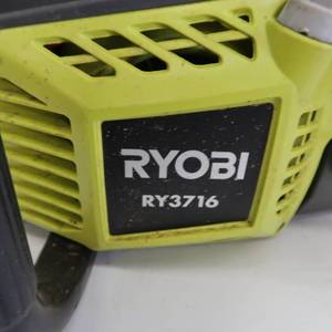 lot 12 image: RYOBI 16 38cc CHAIN SAW.