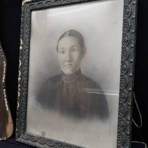 lot 63 image: 2 LARGE ANTIQUE PICTURE FRAMES WITH PICTURES