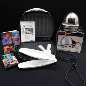 lot 72 image: GEORGE FORMAN LEAN MEAN GRILLING MACHINE  EGG COOKER
