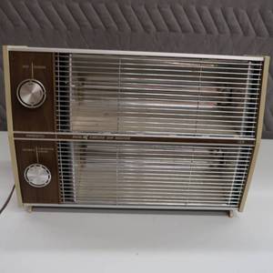 lot 110 image: PRESTO DUAL FORCED AIR HEATER