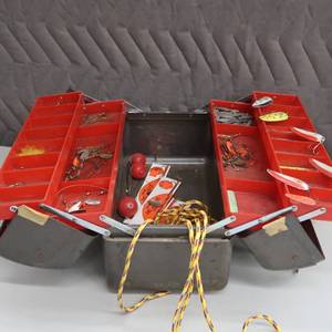 lot 118 image: UNION IMPERIAL LARGE TACKLE BOX PLUS
