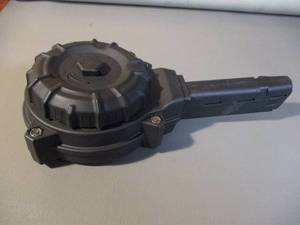 lot 15 image: Black 9 Millimeter Pro Mag