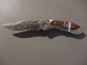 lot 51 image: Winchester Folding Knife