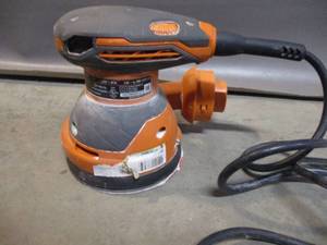 lot 65 image: Rigid Brand Sander