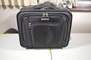 Samsonite Small SuitcaseCarryon, Black