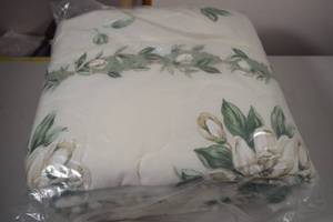 Magnolia Melissa Queen Bedspread Green Floral