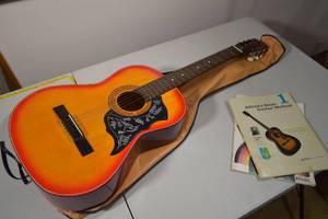 Brand Unknown Steel String Classical Style Acoustic Guitar with Method Books and Bag - Top String Missing