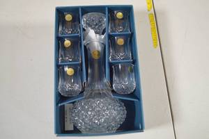 Longchamp Cristal DArques 7pc Service Set Shot Glasses and Decanter Geniune Lead Crystal