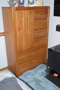 DresserCabinet