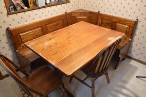 Breakfast NookDining Room Table with Chairs and Bench