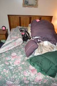 Double Bed Headboard and Bedframe - ONLY HEADBOARD AND BEDFRAME NOT CONTENTS