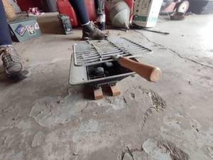 lot 17 image: Small Charcoal Grill