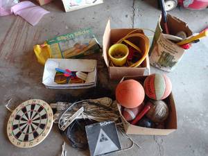 lot 38 image: Yard Games and Toys