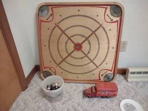 lot 63 image: Happy Mail Truck, Carrom Board, Chess Pieces