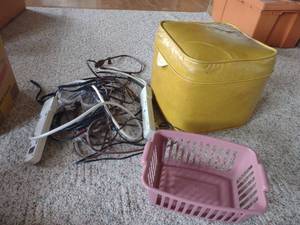 lot 113 image: Ottoman, Power Strips