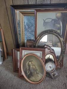 lot 117 image: Artwork, Mirror, Clock