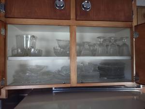 lot 121 image: All Glassware in Picture