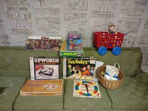 lot 144 image: Toys and Games