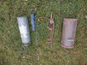lot 168 image: Vintage Hand Sprayers and More