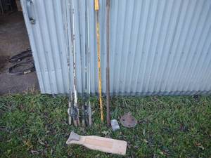 lot 178 image: Fishing Rods, Anchor, Ice Chisels