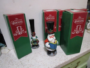 No. Pole Caroling Society Figures