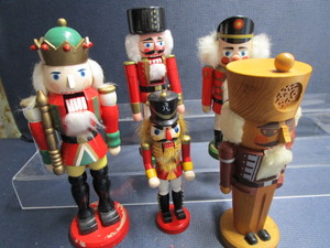 Nut Crackers