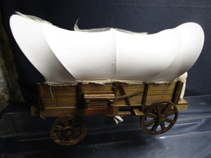Conestoga Lamp