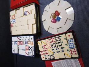 Dominos Sets