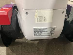 lot 204 image: Hoover SmartWash PET Complete Automatic Carpet Cleaner
