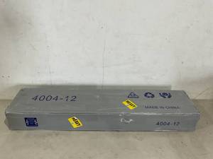 lot 322 image: FSCHOS 12 Inch Black Metal Queen Size Bed Frame