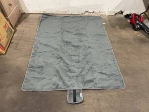 lot 348 image: ABOUT THE FIVE Camping Blanket - Black  Grey Sherpa