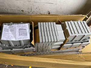 lot 12 image: Seville Classics Heavy Duty NSF Bin Rack with 21 Bins - Grey