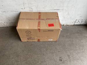 lot 20 image: Stone Lain 32 Piece Stoneware Dinnerware Set, Service for 8, Gray Matte
