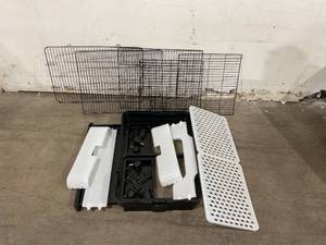 lot 284 image: Homey Pet Station LLC Small Animal Habitat - Black
